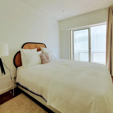 Praca Do Chile Deluxe By Village Apartment Lisbon