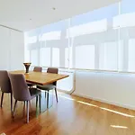 Praca Do Chile Deluxe By Village Apartment