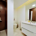 Praca Do Chile Deluxe By Village Apartment Lissabon